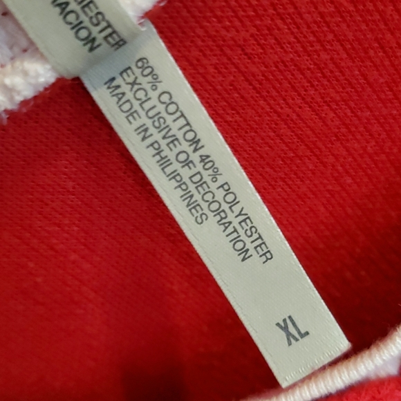 Holiday sweatshirt Women's XL. Nice details. - Picture 5 of 7